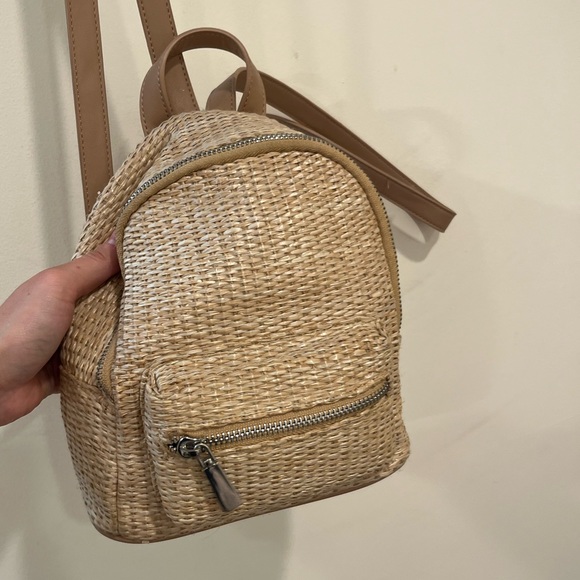 Mini Backpack✨ - Picture 2 of 7